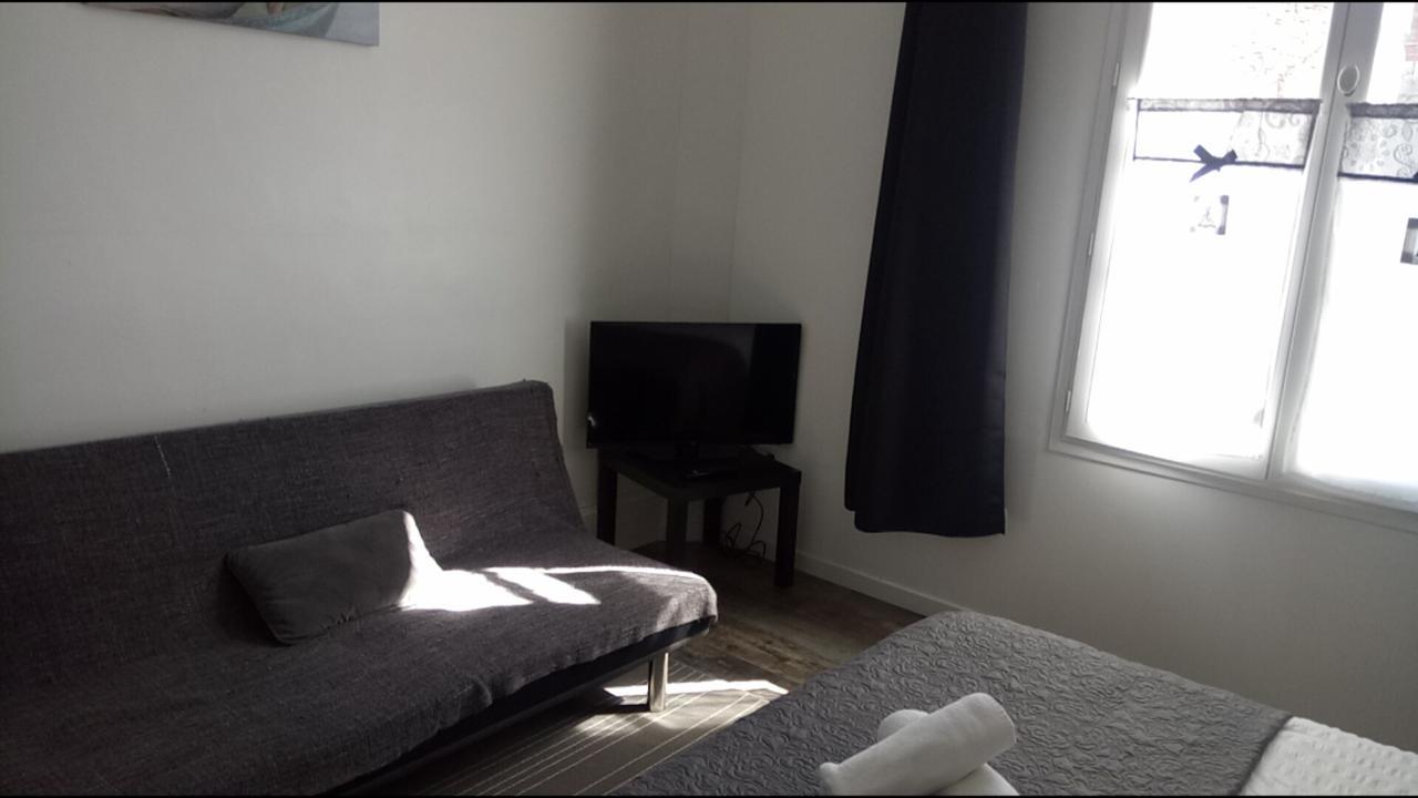 Maison De Ville Bed & Breakfast Magny-en-Vexin Luaran gambar