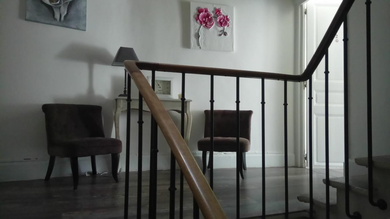 Maison De Ville Bed & Breakfast Magny-en-Vexin Luaran gambar