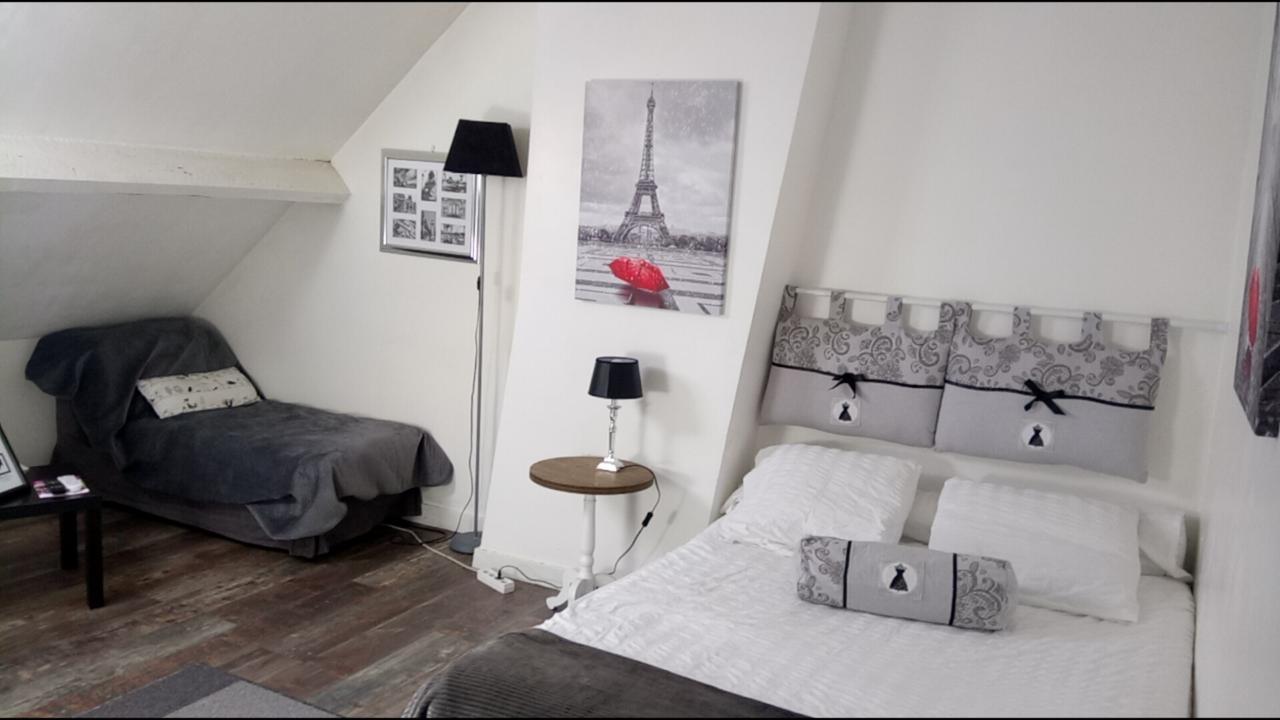 Maison De Ville Bed & Breakfast Magny-en-Vexin Luaran gambar